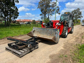 Manitou MT1440 Telescopic Handler Telescopic Handler - picture0' - Click to enlarge