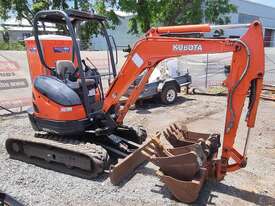 Kubota U25-3 Excavator - picture2' - Click to enlarge