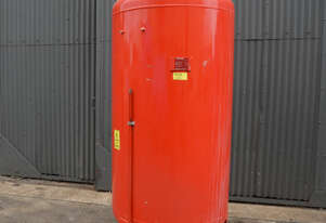 PNEUMATEX 1500L Hot water Expansion Tank 7 bar working pressure 90deg C