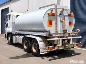 2013 Mitsubishi Fuso FV500 - picture2' - Click to enlarge