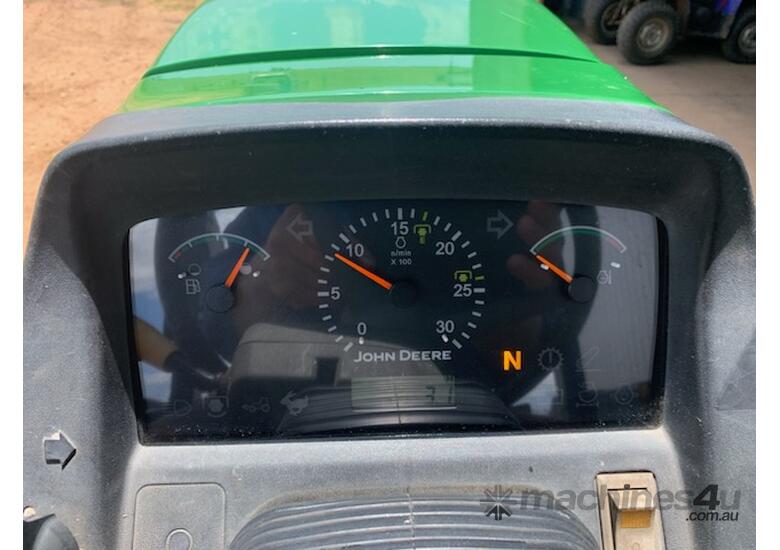 caption John Deere 6520 60 Hp Tractor