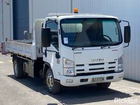 2010 Isuzu NPR 300 MWB - picture0' - Click to enlarge