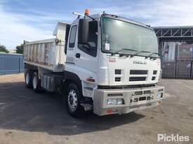 2010 Isuzu CXZ Giga - picture0' - Click to enlarge