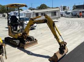 Komatsu PC18MR-3 - picture0' - Click to enlarge