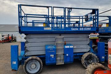 GENIE GS-5390RT 53ft RTS Diesel Scissor Lift GENIE GS-5390RT 53ft RTS Diesel Scissor Lift