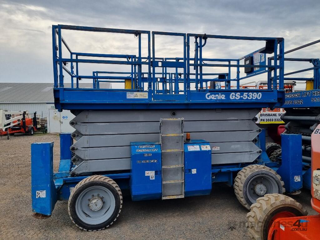 Used 2007 Genie Gs-5390 Rt Scissor Lift In Archerfield, Qld