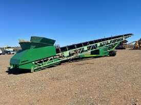 2013 McCloskey radial conveyor - picture0' - Click to enlarge