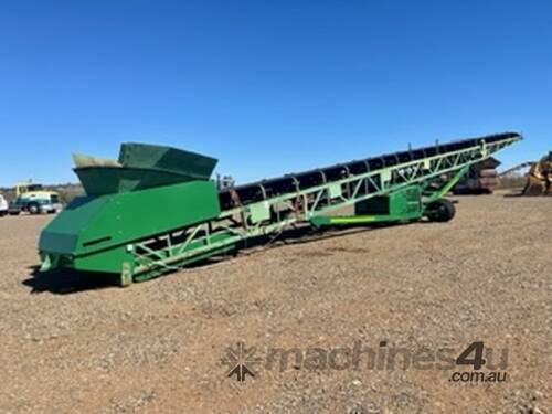 2013 McCloskey radial conveyor