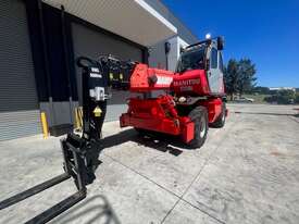 Manitou MRT2150 Rotational Telehandler with Forks & Winch - picture2' - Click to enlarge