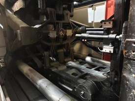 Chen Hsong (Chende) EM320 Injection Molding Machine - picture0' - Click to enlarge