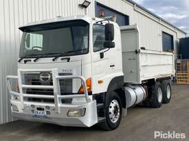 2007 Hino 700 Series - picture0' - Click to enlarge