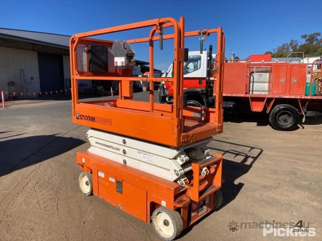 Used 2018 Snorkel S3219E Electric Scissor Lift 148 Hours Serial No