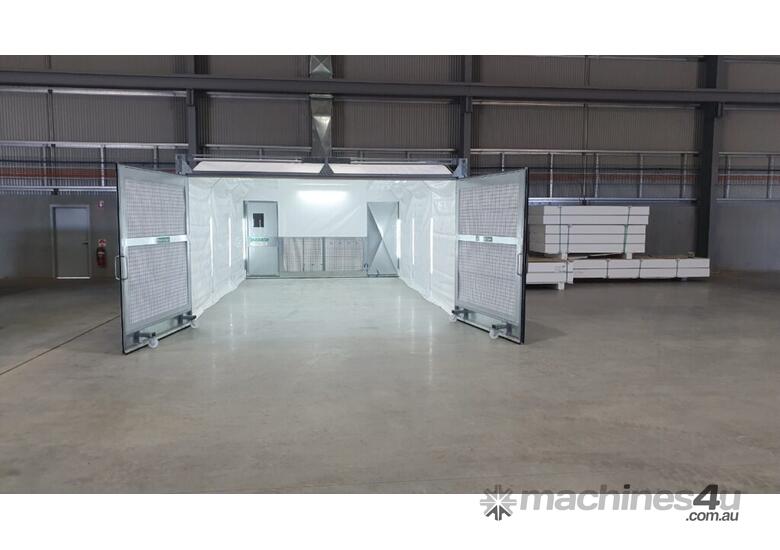 caption Engraving Booth with Portable, Retractable Technology!