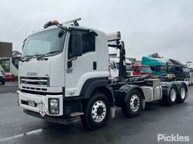 2015 Isuzu FYH2000 Hook Bin Lifter - picture0' - Click to enlarge