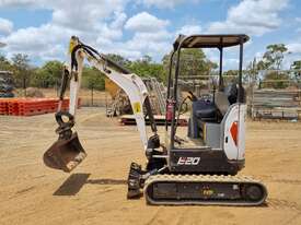 Bobcat E20 Excavator - Retractable Undercarriage - LOW HOURS!! - picture0' - Click to enlarge