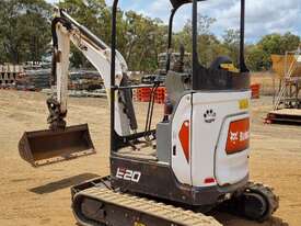 Bobcat E20 Excavator - Retractable Undercarriage - LOW HOURS!! - picture1' - Click to enlarge