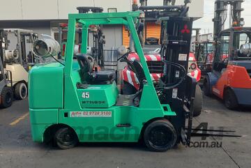 ACTIVE FORKLIFTS - 2008 Mitsubishi 4.5 ton forklift for sale- container mast 4.3m lift height ACTIVE FORKLIFTS - 2008 Mitsubishi 4.5 ton forklift for sale- container mast 4.3m lift height