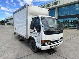 2000 Isuzu NKR 150 Pantech - picture0' - Click to enlarge