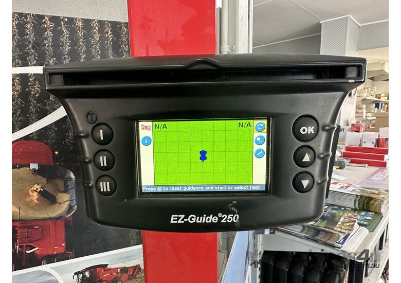 Used 2018 trimble EZGuide 250 Trimble GPS Guidance with AG15 receiver