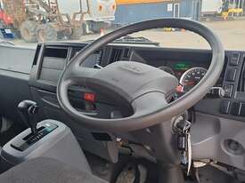 Isuzu FSR - picture2' - Click to enlarge