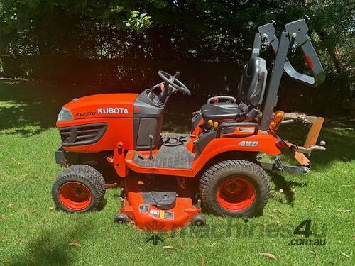 Kubota BX2370 Tractor