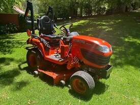 Kubota BX2370 Tractor - picture1' - Click to enlarge