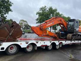Hitachi ZX360LC-5 Excavator - picture2' - Click to enlarge