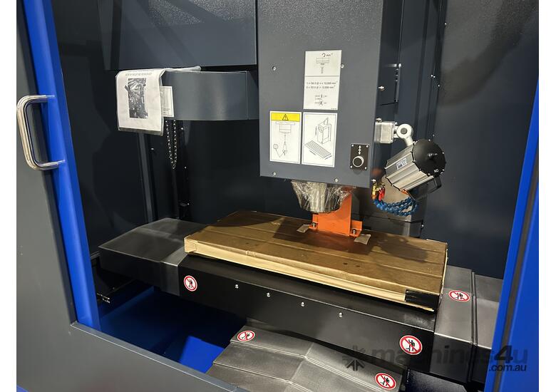 caption **IN STOCK Melbourne** CNC 3-Axis Vertical Machining Center (Milltronics) 1000  x 500 x 500 mm