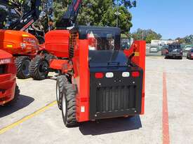 Manitou Skid Steer 612Kg ROC - 1340R + 4x1 bucket ** NEW ! Stock Clearance ** - picture1' - Click to enlarge