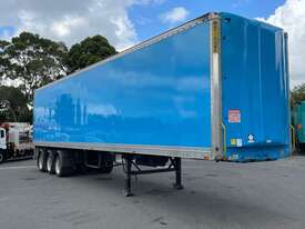 2004 Maxitrans ST3 44ft Tri Axle Pantech Trailer - picture0' - Click to enlarge