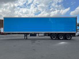 2004 Maxitrans ST3 44ft Tri Axle Pantech Trailer - picture2' - Click to enlarge