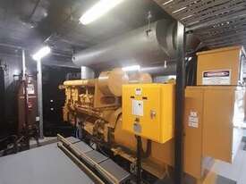 Caterpillar Year 1999 -  Model 2000F -  1825 KVA Generator - Rated RPM 1500 - 3 Phase - picture0' - Click to enlarge