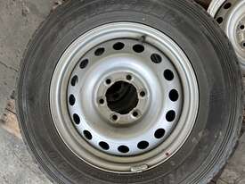 4 Ute Tyres & 2 Spare Rims - picture2' - Click to enlarge