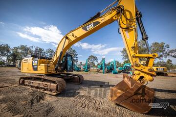 Caterpillar   330FL EXCAVATOR