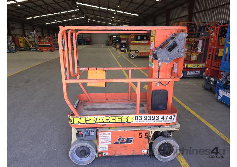 JLG 1230 ES Electric drive vertical mast lift
