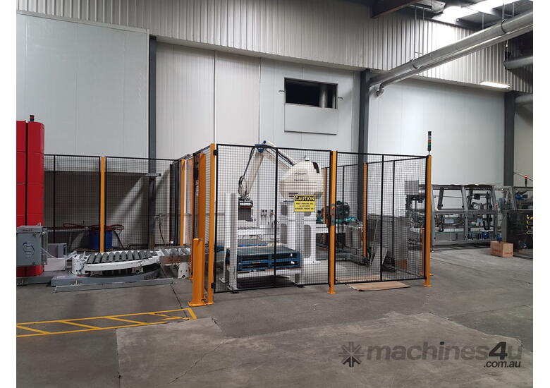 caption FUJI EC-171 Robotic Palletizer