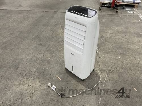 1x Dimplex Air Conditioner