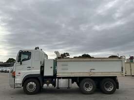 2016 Hino FS 700 2844 Tipper - picture2' - Click to enlarge