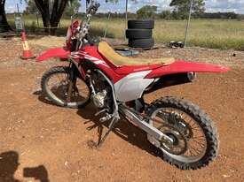 Honda CRF  Petrol - picture2' - Click to enlarge