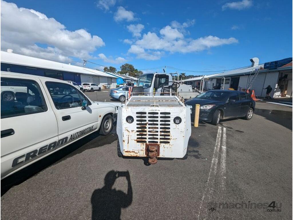 Used Clarktor Clarktor Tug Tow Tractors in , - Listed on Machines4u