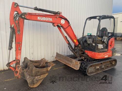 Kubota KX 040-4 Mini Excavator