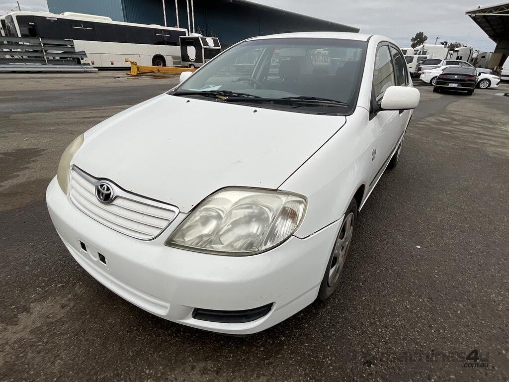 Used 2006 Toyota 2006 Toyota Corolla Petrol WOVR Repairable writeoff