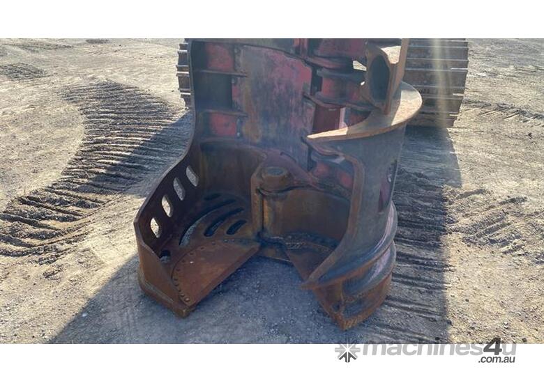 caption John Deere 903k