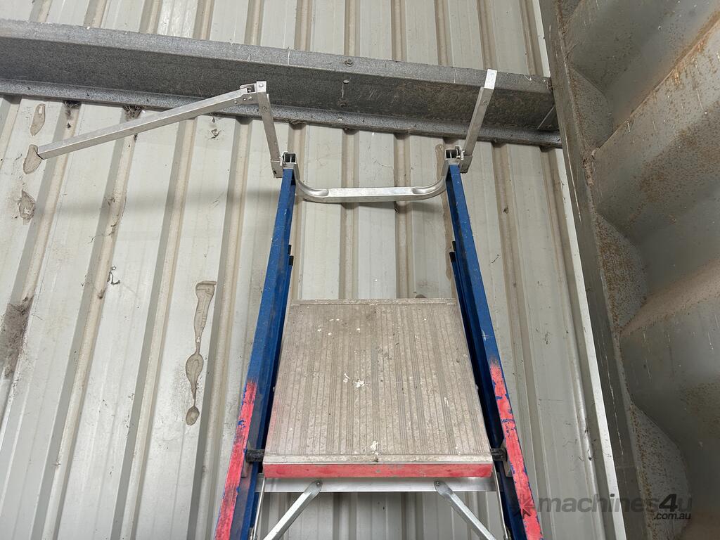 Used Climbrite fiberglass platform ladder Ladders in HEXHAM, NSW