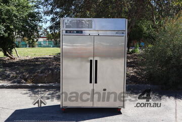 Commercial Stainless Steel 2 Door Upright Freezer - Williams