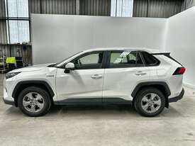 2023 Toyota RAV4 GX (Hybrid-Petrol) - picture0' - Click to enlarge