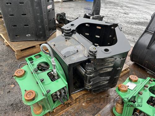 Demolition Grapple Attachment to suit 5-10T Excavator