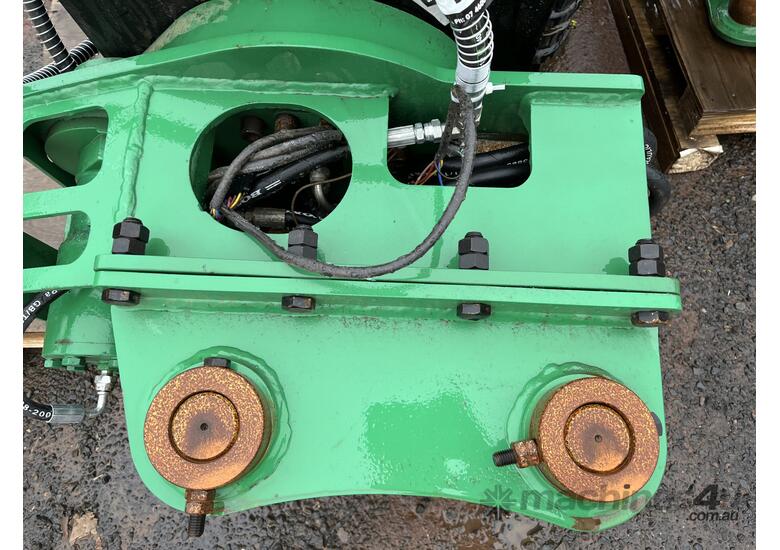 Demolition Grapple Attachment to suit 5-10T Excavator