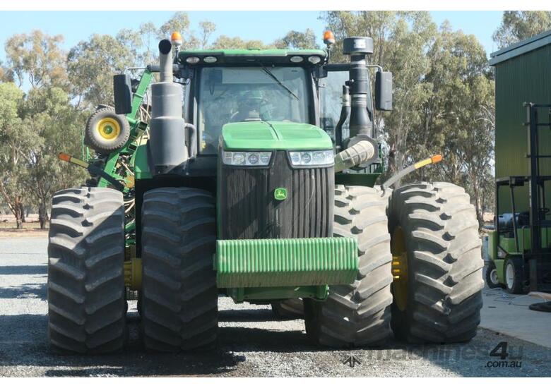 caption John Deere 9520R $WD Tractor