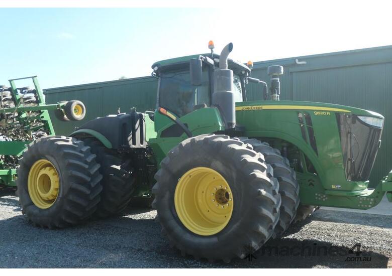 caption John Deere 9520R $WD Tractor